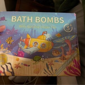 Ocean Submarine Bath Bombs - Kids Bath Set (Blue, Yellow, Orange)